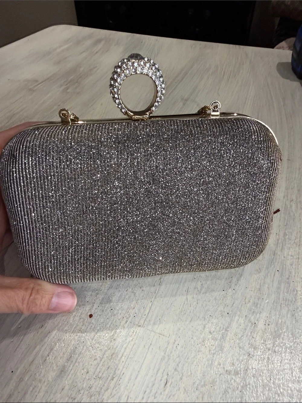 Elegant Sparkle Rhinestone Hard Framed Ring Clutch - Gold Chain